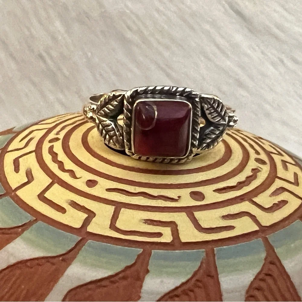 ❤️ Red Dahlia Kingman Turquoise 925 Square Stone Ring Navajo Style Size 5.5 - Picture 7 of 16
